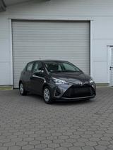 Toyota Yaris Comfort+RFK+TEMPOMAT+SHZ+KLIMA+GARANTIE - Toyota Yaris Comfort mit Benzin-Antrieb