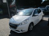 Peugeot 208 Active - Peugeot 208: Sportwagen