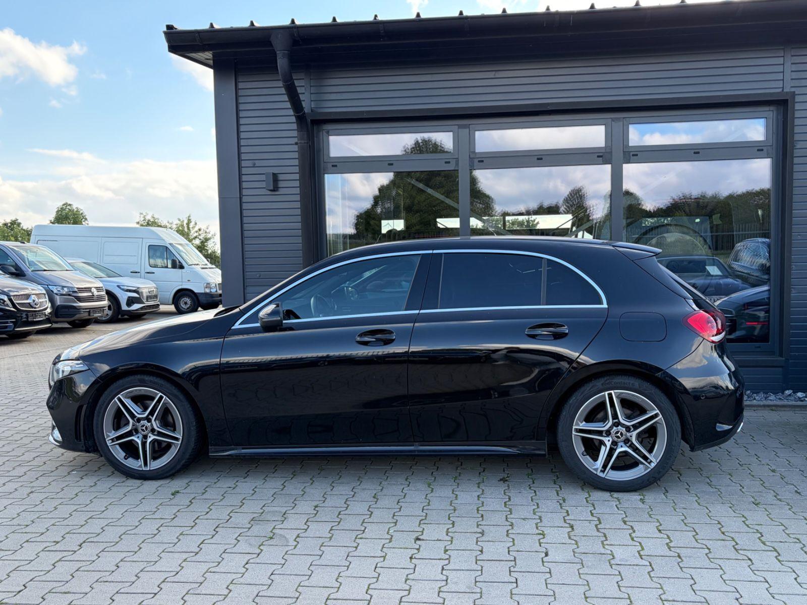 Mercedes-Benz A 200 d AMG Line - KAMERA / LED / AMBIENTE
