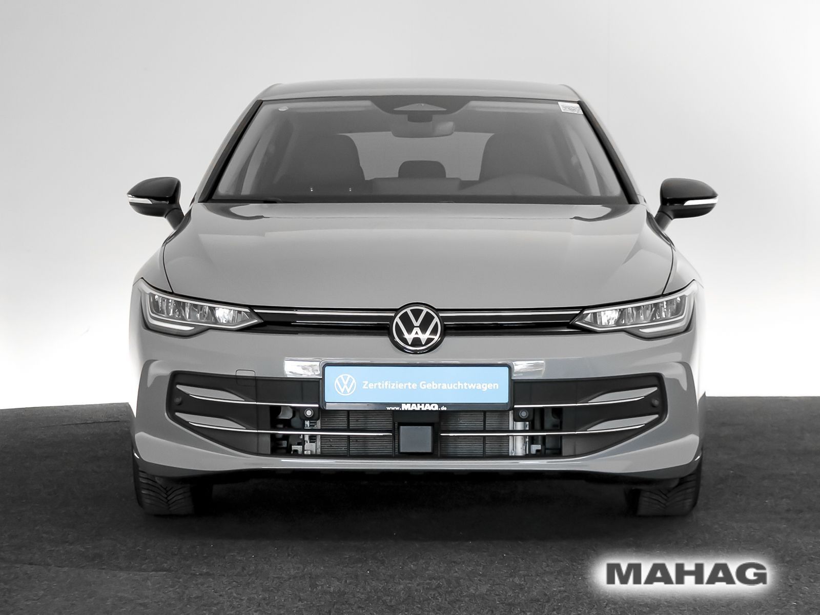 Volkswagen Golf VIII ENERGY 1.5 TSI LED Navi ParkPilot Side foto 4