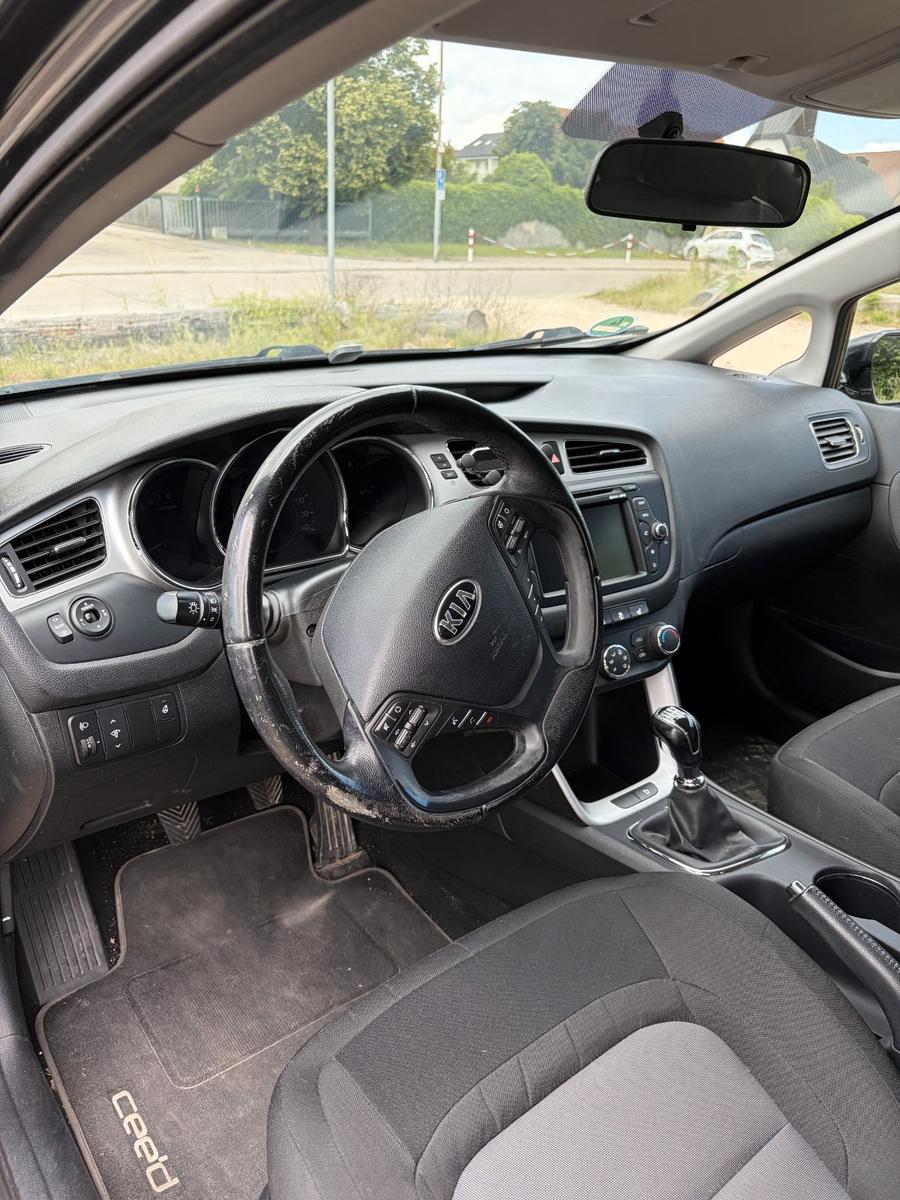 Kia ProCeed 1.6 GDI - Vision