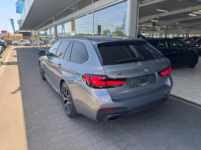 BMW 530 i xDrive Tour. A M Sport 19'' Leder AHK Alar