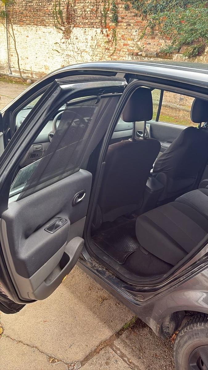 Renault Megane 2006 — photo 8