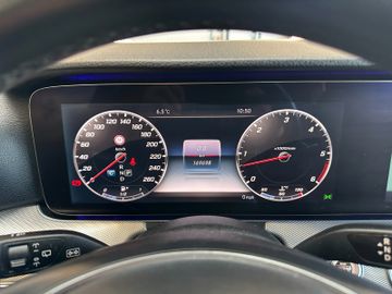 Mercedes-Benz E 350 d *4Matic*Led*Multibeam*Pano*AHK*