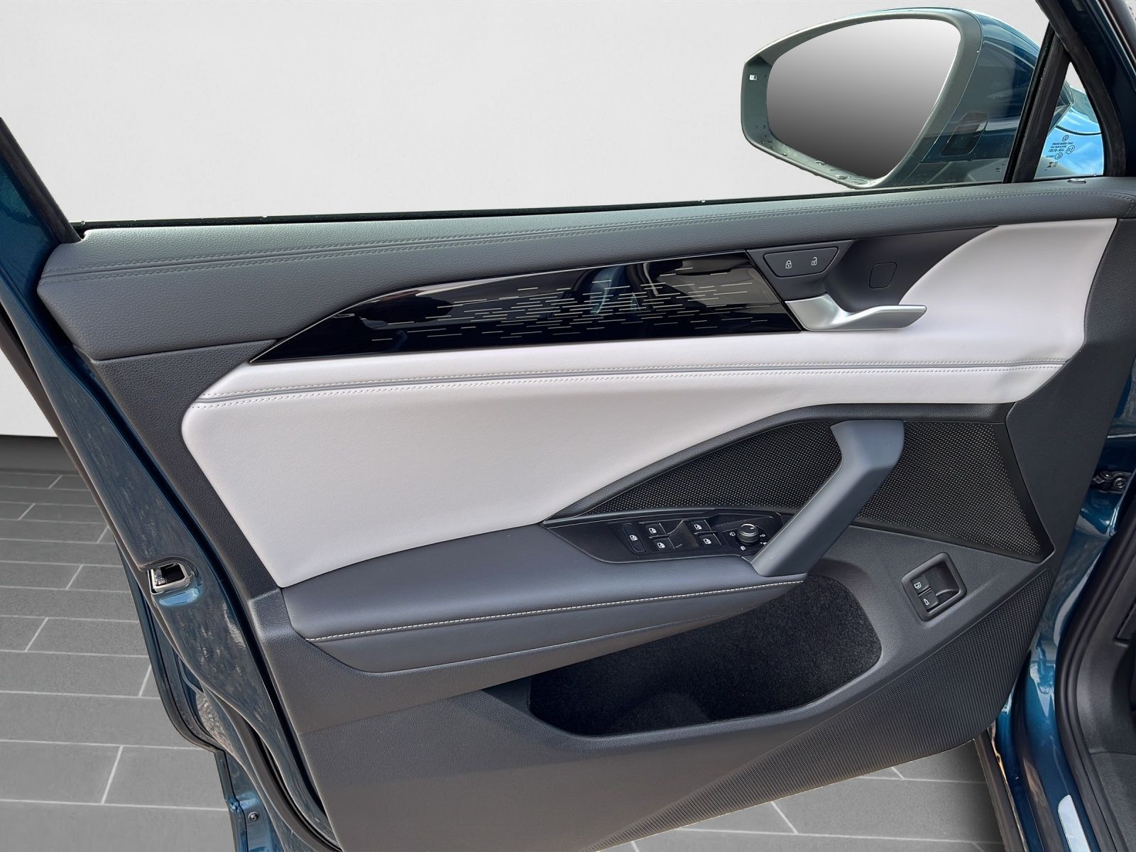 Volkswagen Tiguan - Bild 11