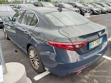 Alfa-Romeo Giulia - 6