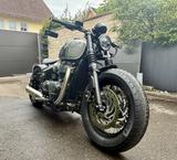 Triumph Bonneville Bobber - TRIUMPH BONNEVILLE BOBBER