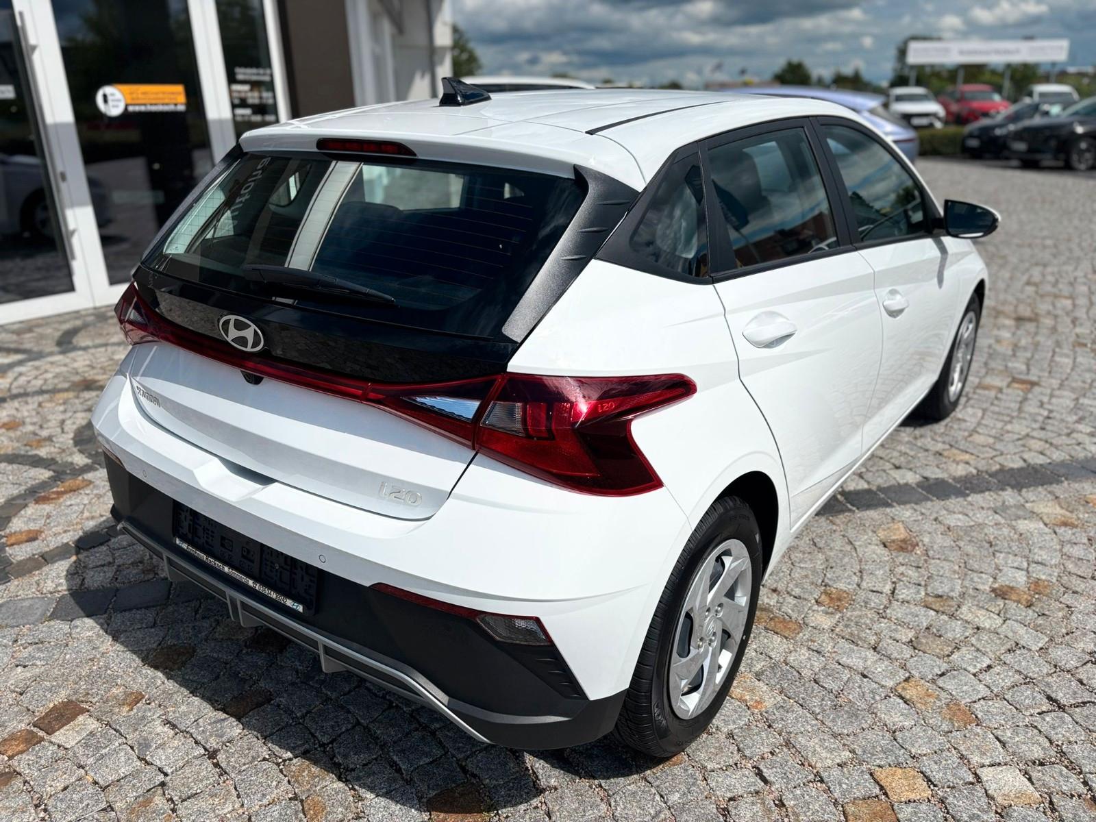 Hyundai i20 Select mit Funktionspaket