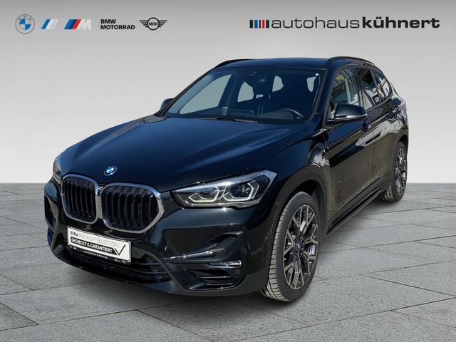 BMW X1 xDrive25e Sport Line SpurAss StHzg AHK ParkAs