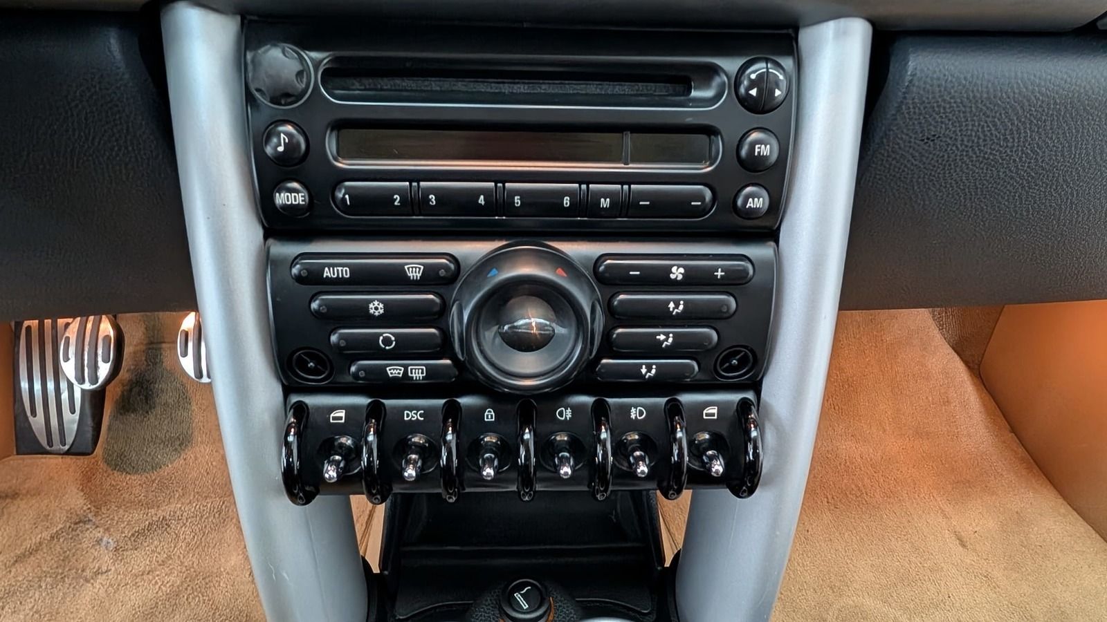 Fahrzeugabbildung MINI Cooper S Cabrio * Leder * Klima * SHZ *