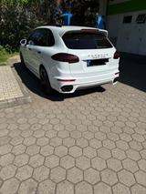 Porsche Cayenne GTS - Porsche Cayenne Gebrauchtwagen in Duisburg