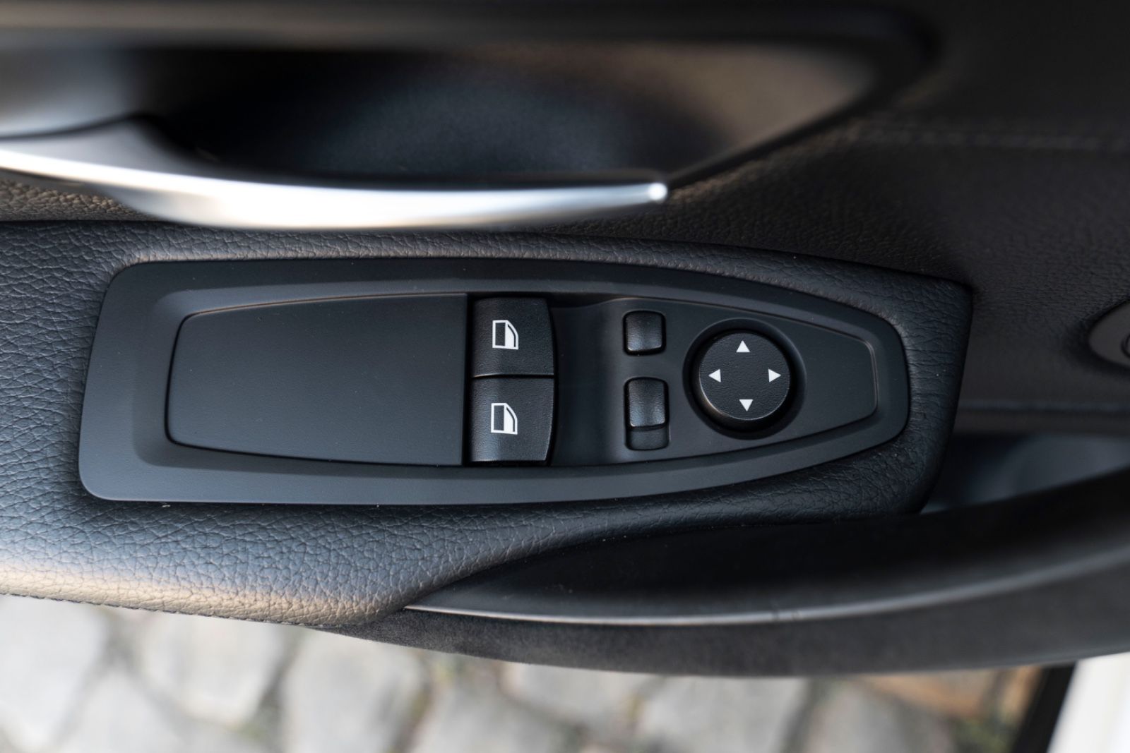 Fahrzeugabbildung BMW 430I Coupe M-Sport H&K LED CARPLAY ALC CARBON