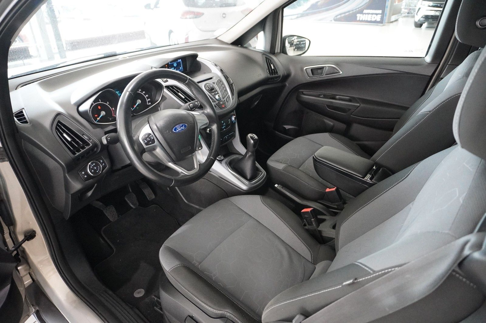 Fahrzeugabbildung Ford B-Max 1.0 TREND KLIMA/PDC/NEBEL/USB/AHK
