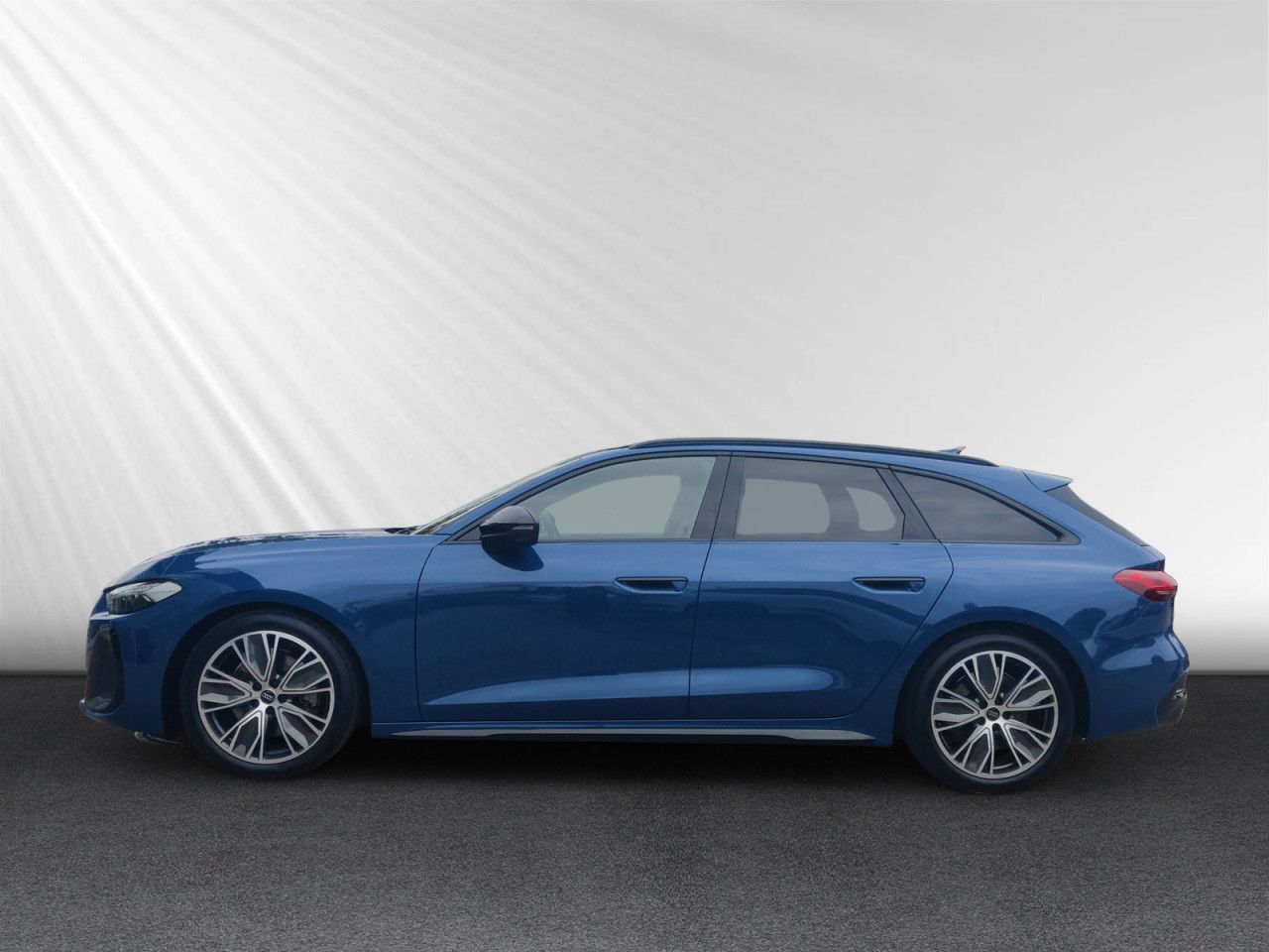 Audi A5 Avant TDI quattro 150 KW S line S tronic ACC foto 2