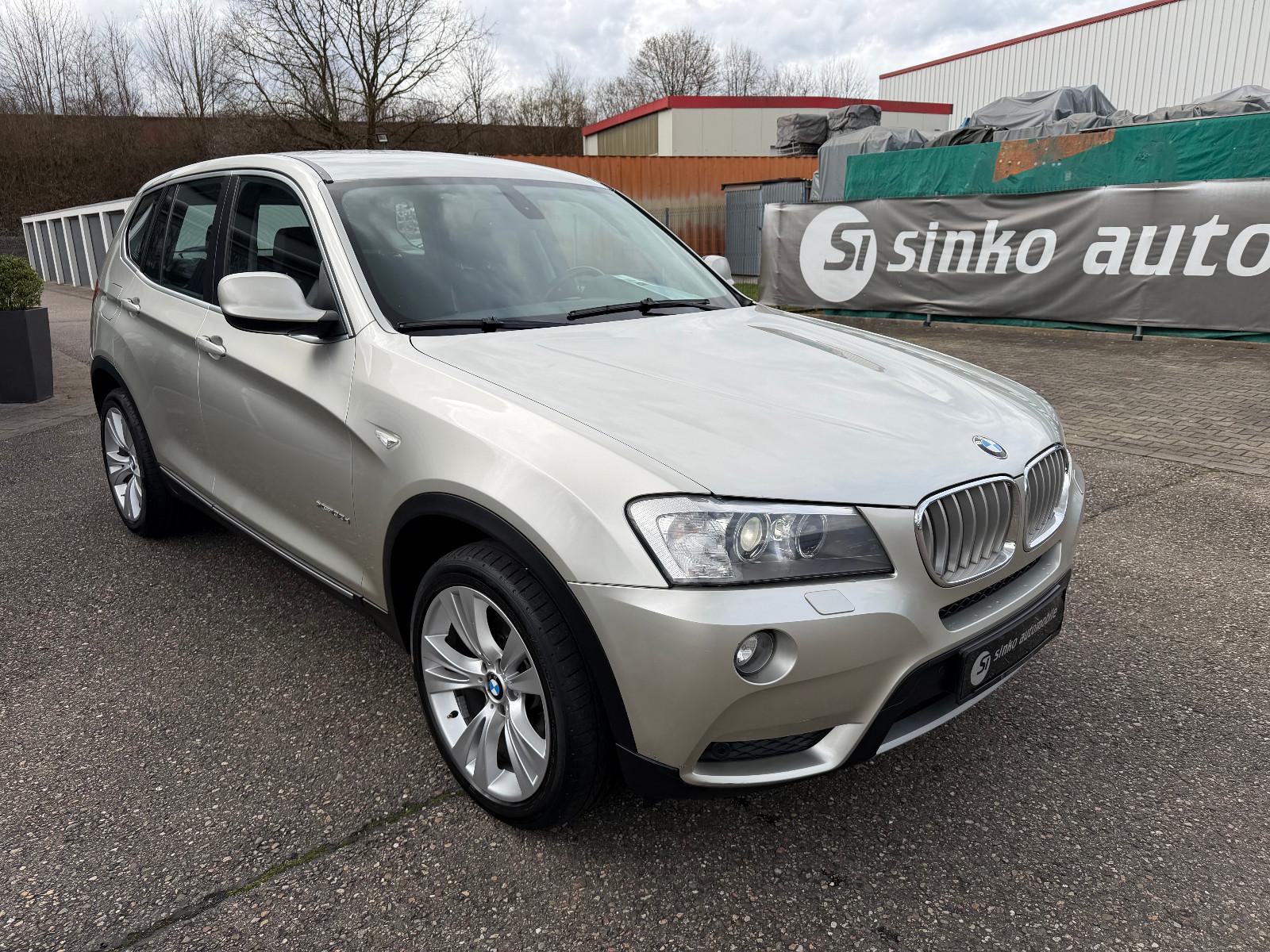 BMW X3 xDri 30 d* X-Line AHK Navi Prof Hifi 19 Zoll*