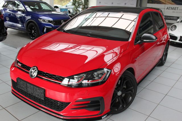 Volkswagen Golf VII Lim./GTI/TCR/DSG/PANO/ASSIST+/DCC/KAME