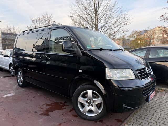 Volkswagen T5 Bus Multivan Highline/AUTOMATIK/SHZ/AHK/NAVI