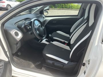 Citroën C1 3-türig VTi72 Shine | RCam - Android  Apple
