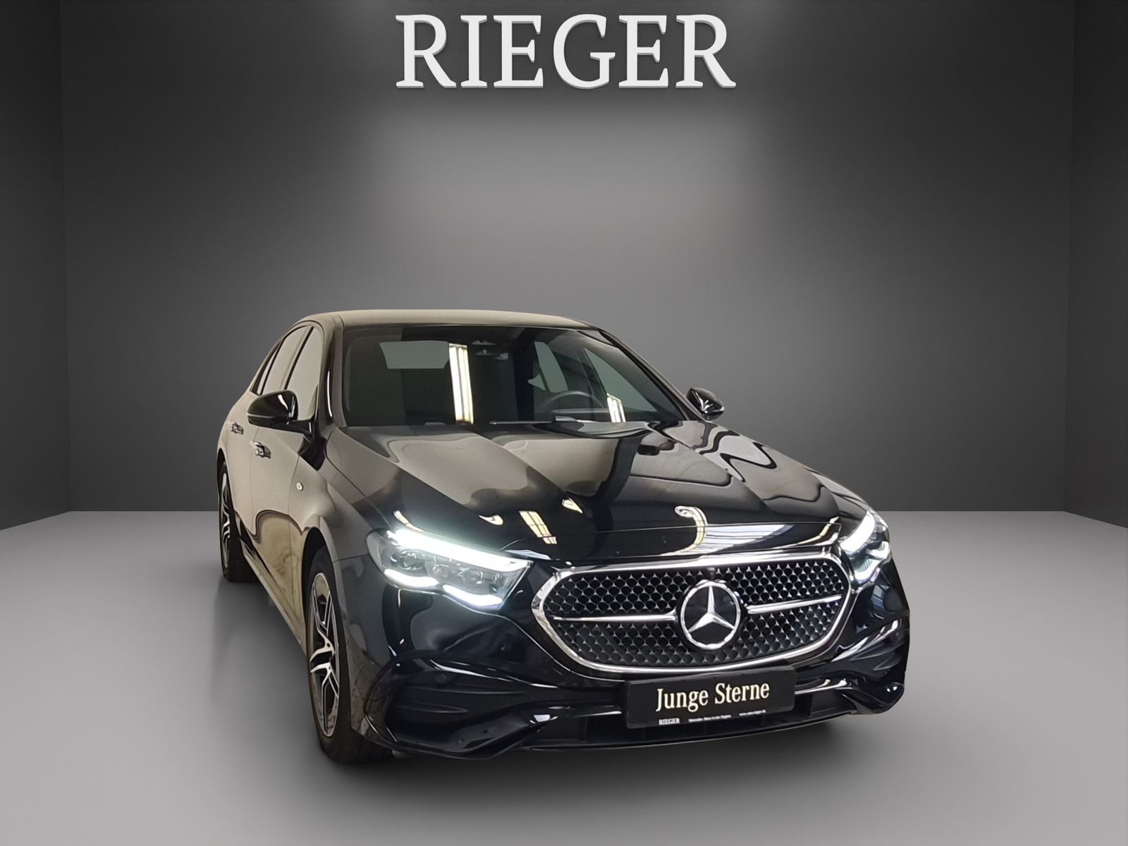 Mercedes-Benz E 300 de AMG NIGHT 360° Keyless Digital Light foto 3
