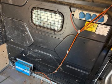 Ford Transit - 12