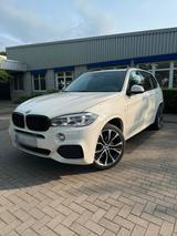 BMW X5 40D M Paket // Unfallfrei // Servic... - BMW 540 in Oberhausen