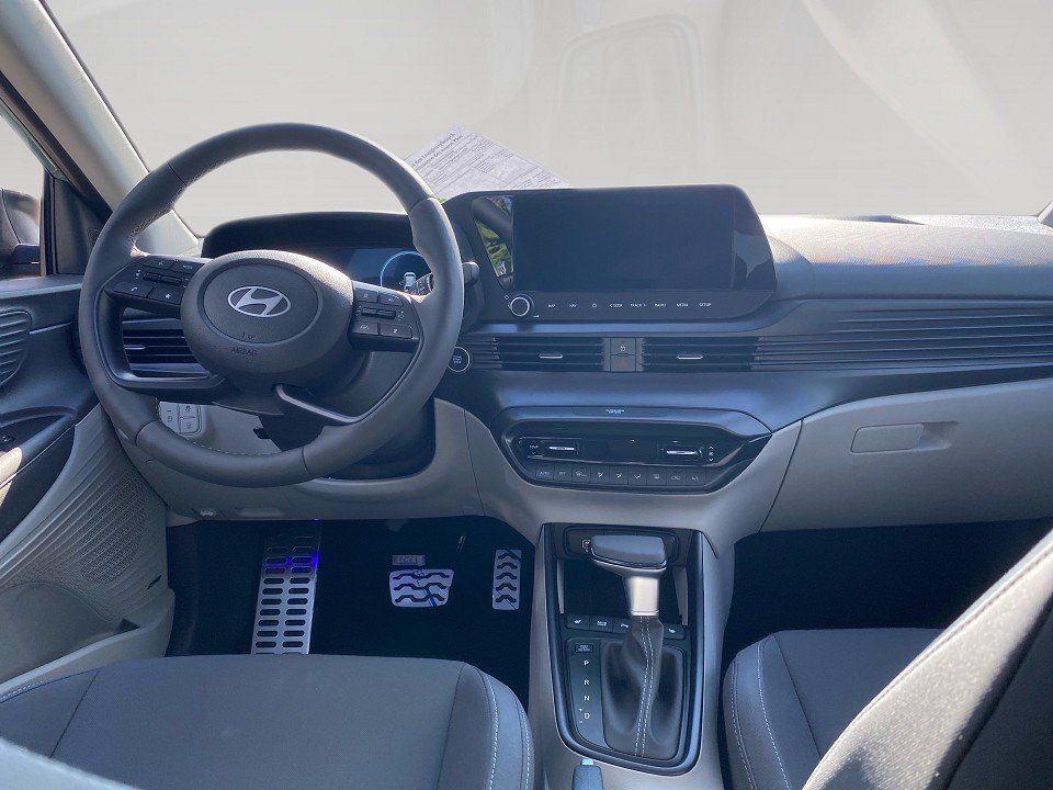 Fahrzeugabbildung Hyundai BAYON 1.0T 100PS DCT Prime Assi Dachlackierung