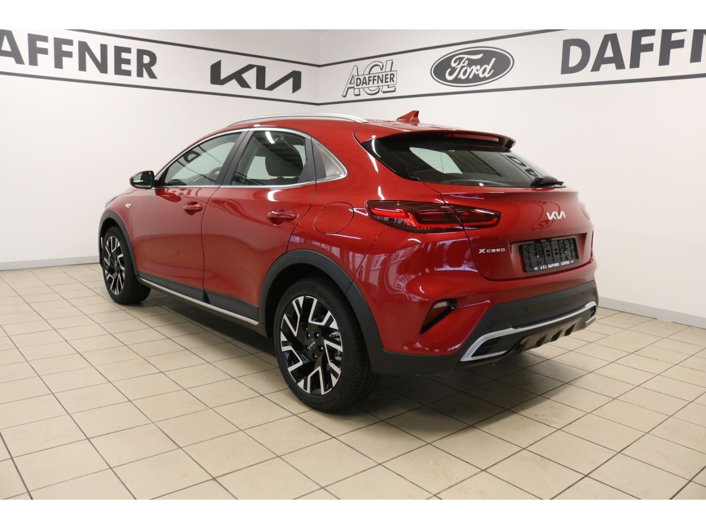 Fahrzeugabbildung Kia XCeed 1.5 T-GDI Vision,  Navi, SHZ, Komfort-Pake
