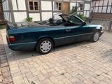 Mercedes-Benz E 220 sehr elegant mit Hardtop, AHK - Mercedes-Benz E-Class aus 1996