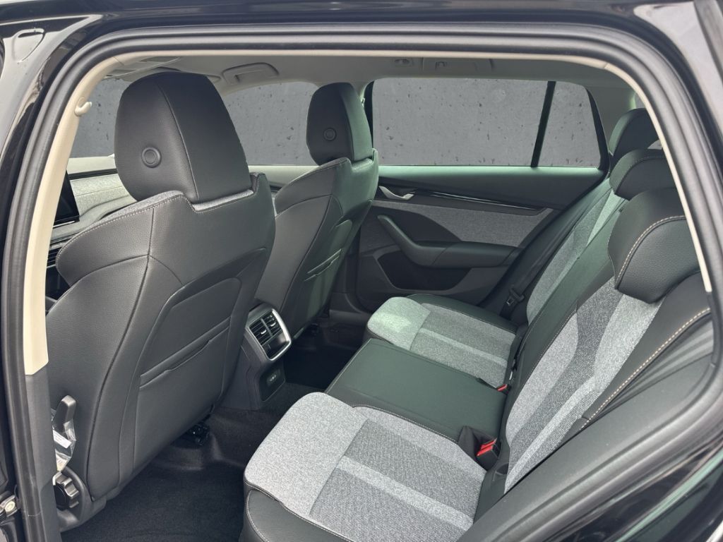 Skoda Octavia - Bild 8