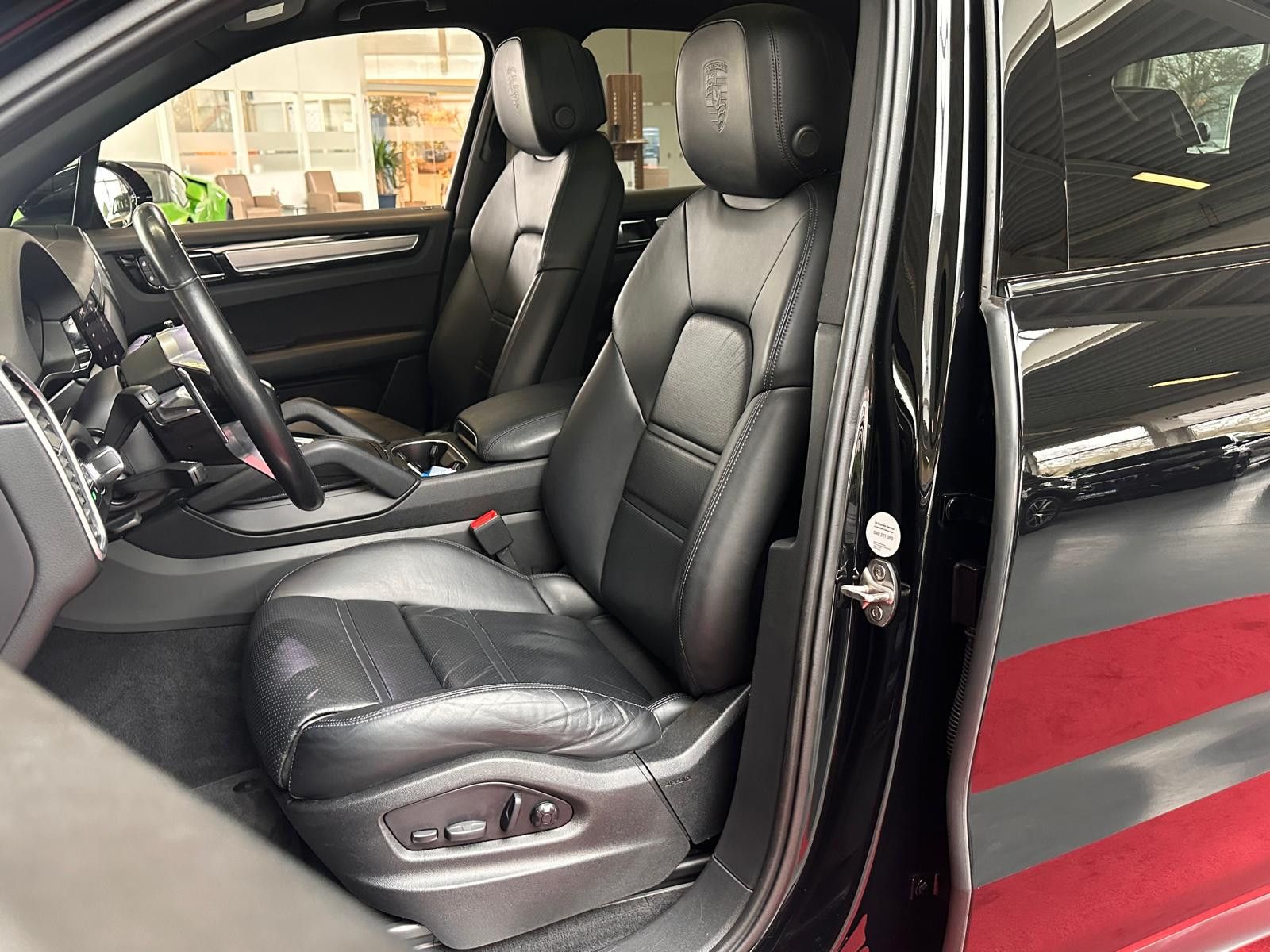 Porsche Cayenne Platinum Edition/PANO/BOSE/LUFT/RFK foto 13