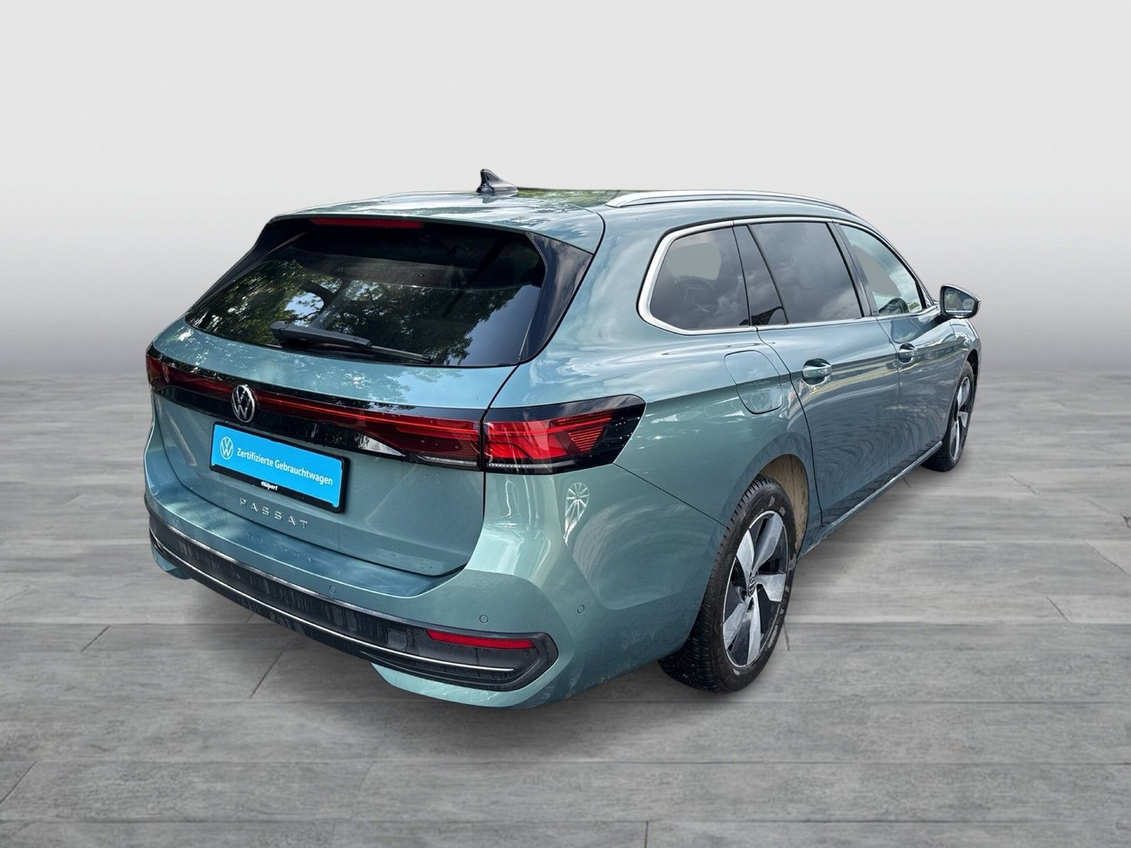 Volkswagen Passat Variant 2.0 BUSINESS HARMAN KARDON 360CAM foto 5