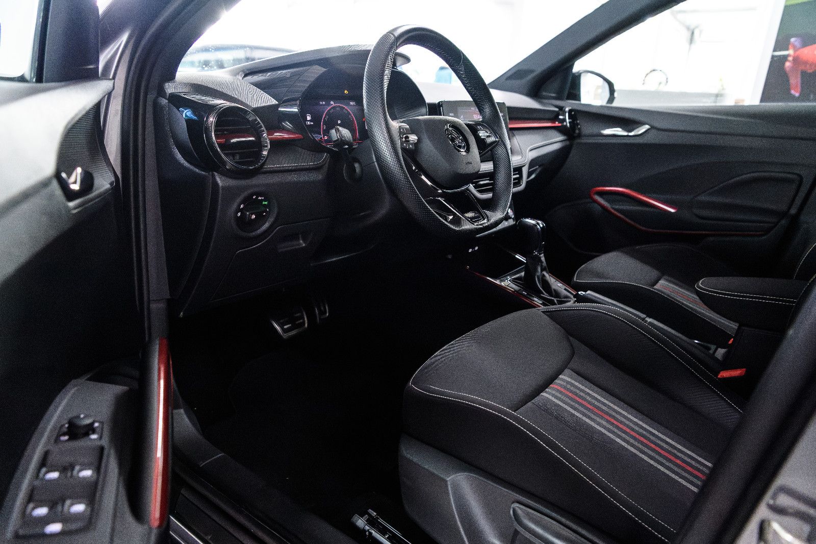 Fahrzeugabbildung SKODA Fabia Monte Carlo 1.0 TSI DSG LED+KAM+GRA+APP