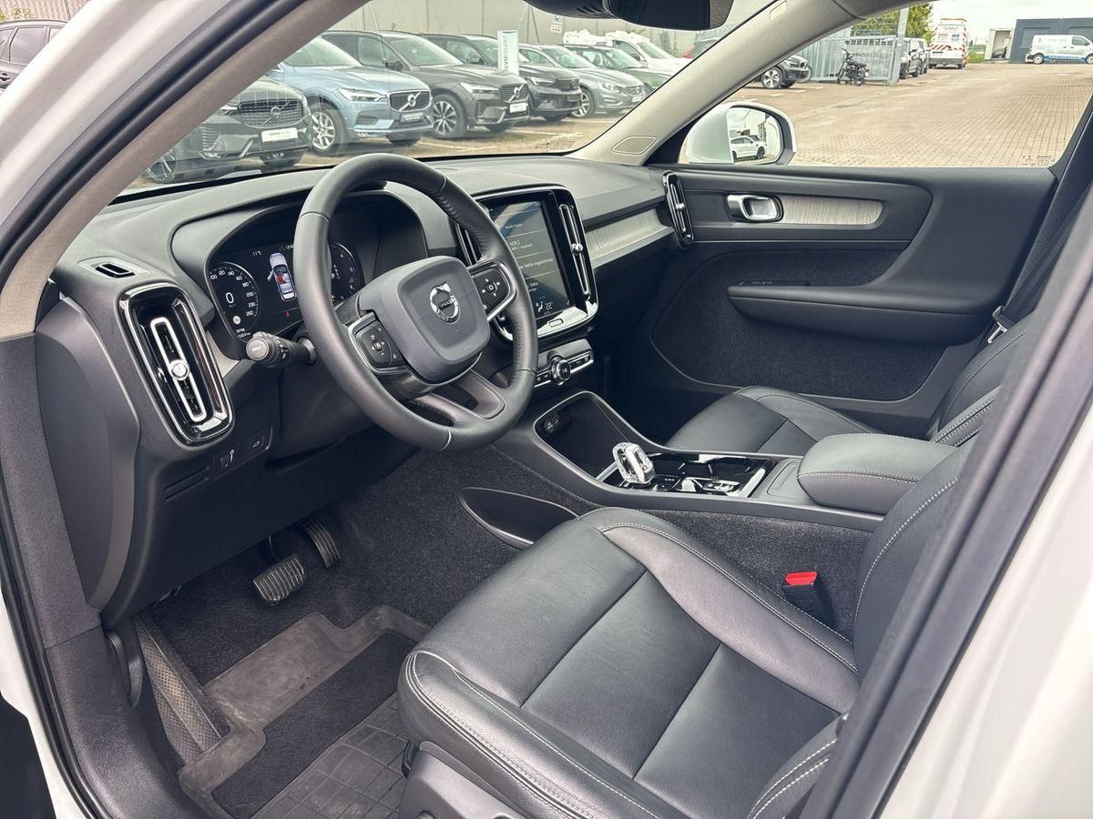 Volvo XC40 D3 FWD Inscription BLIS CAM I-SAFE PDC SHZ foto 10