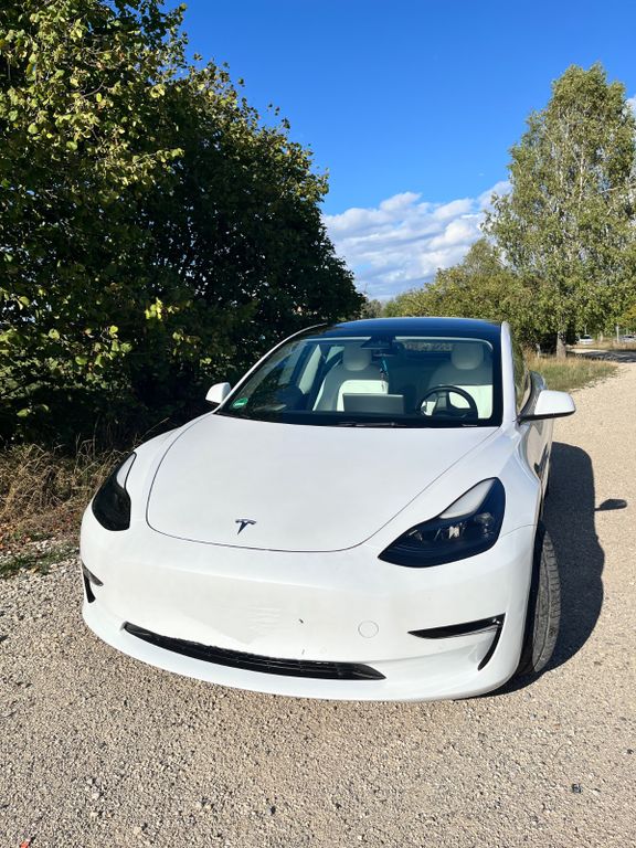 Image of Tesla Model 3