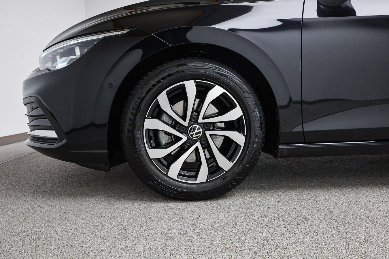 Volkswagen Golf - Bild 9