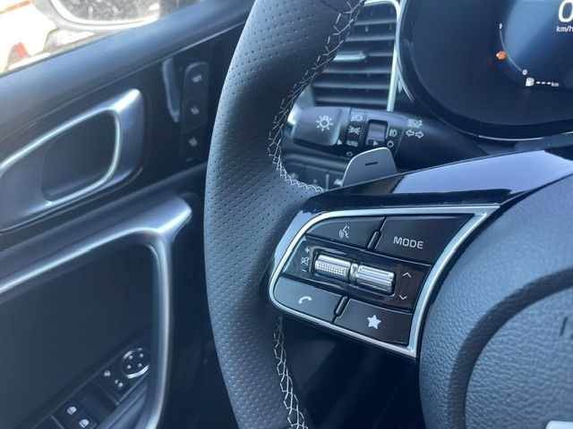 Fahrzeugabbildung Kia XCeed GT Line Kamera totWinkAss LED Navi Leder D