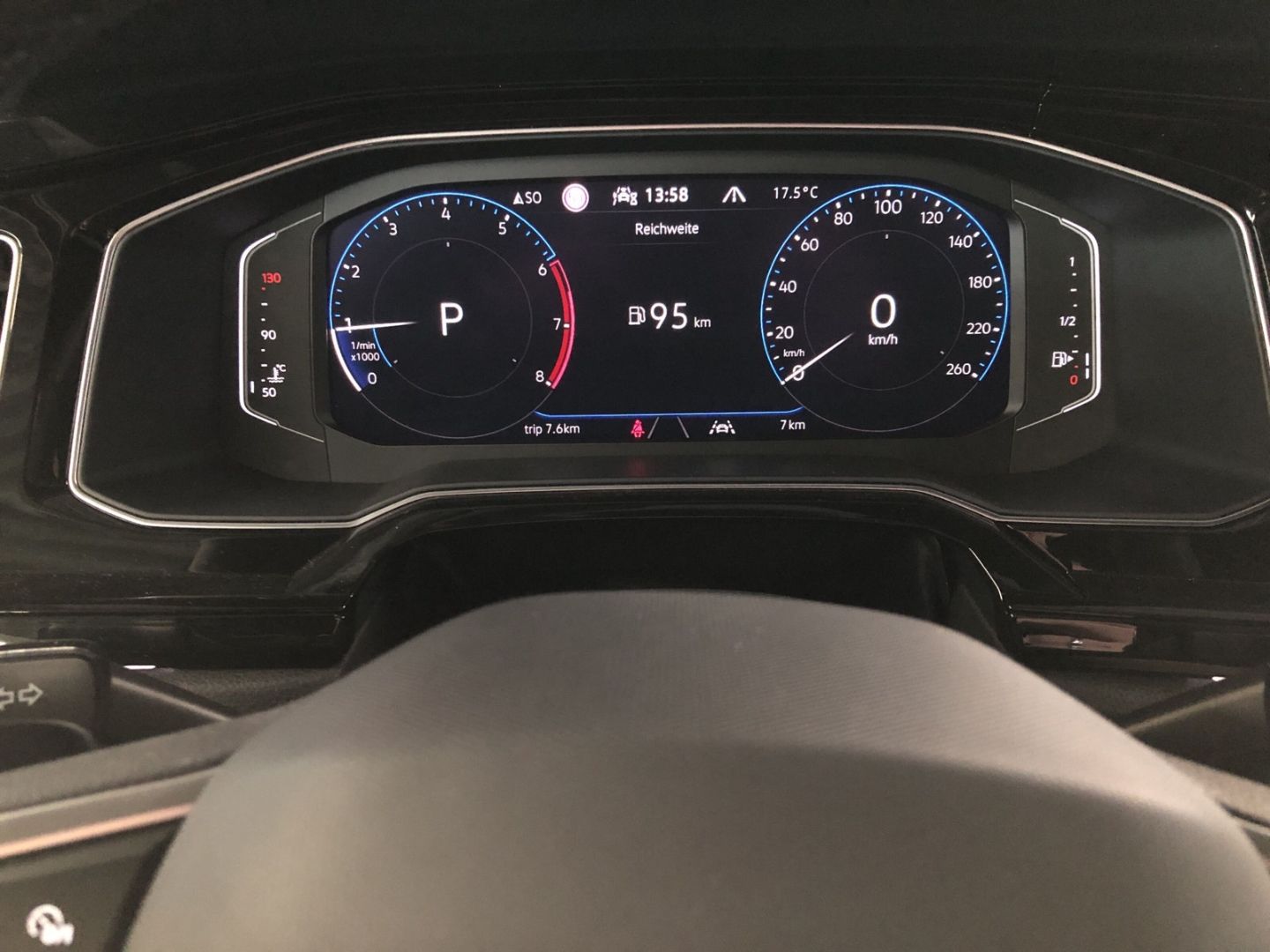 Fahrzeugabbildung Volkswagen Polo Style ''50 Jahre'' 1.0 TSI DSG Navi Digital