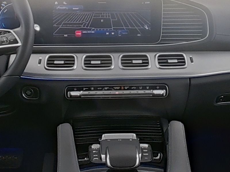Fahrzeugabbildung Mercedes-Benz GLE 400 e 4M*AHK*Distronic*Panora*Totwinkel*360*