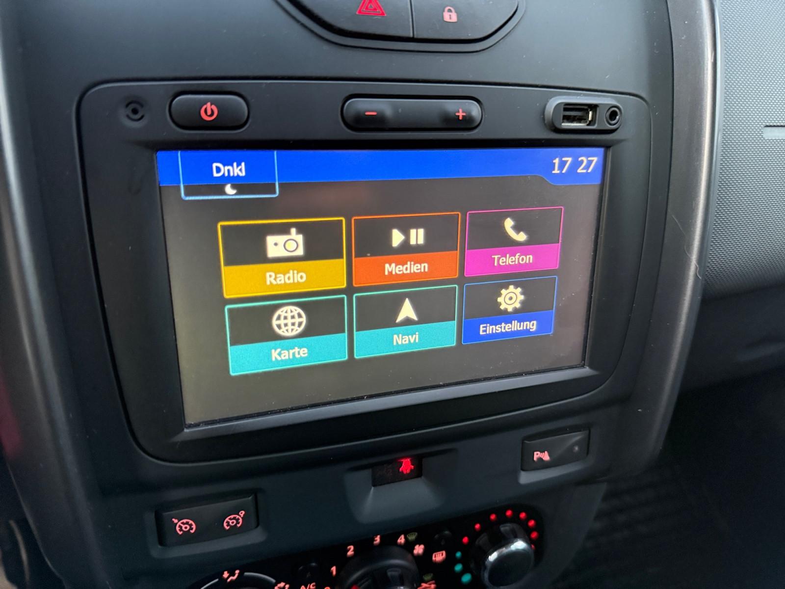 Dacia Duster Laureate 4x2/Navi/