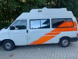 Volkswagen VW T4 Krankenwagen aus Italien  - : Krankenwagen