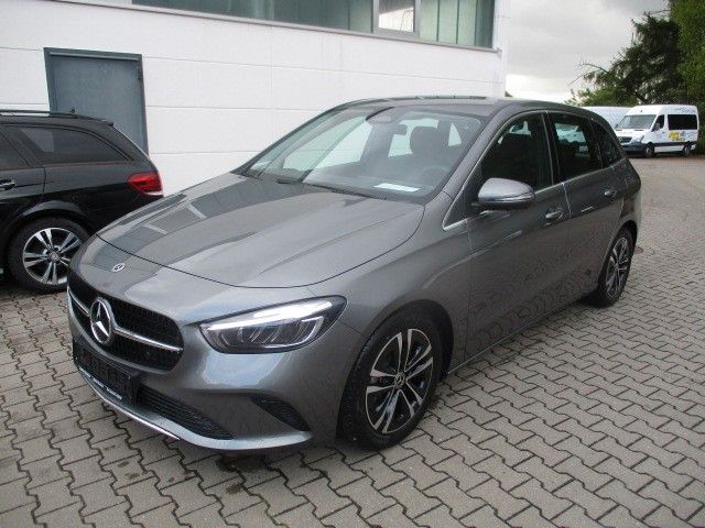 Mercedes-Benz B 220