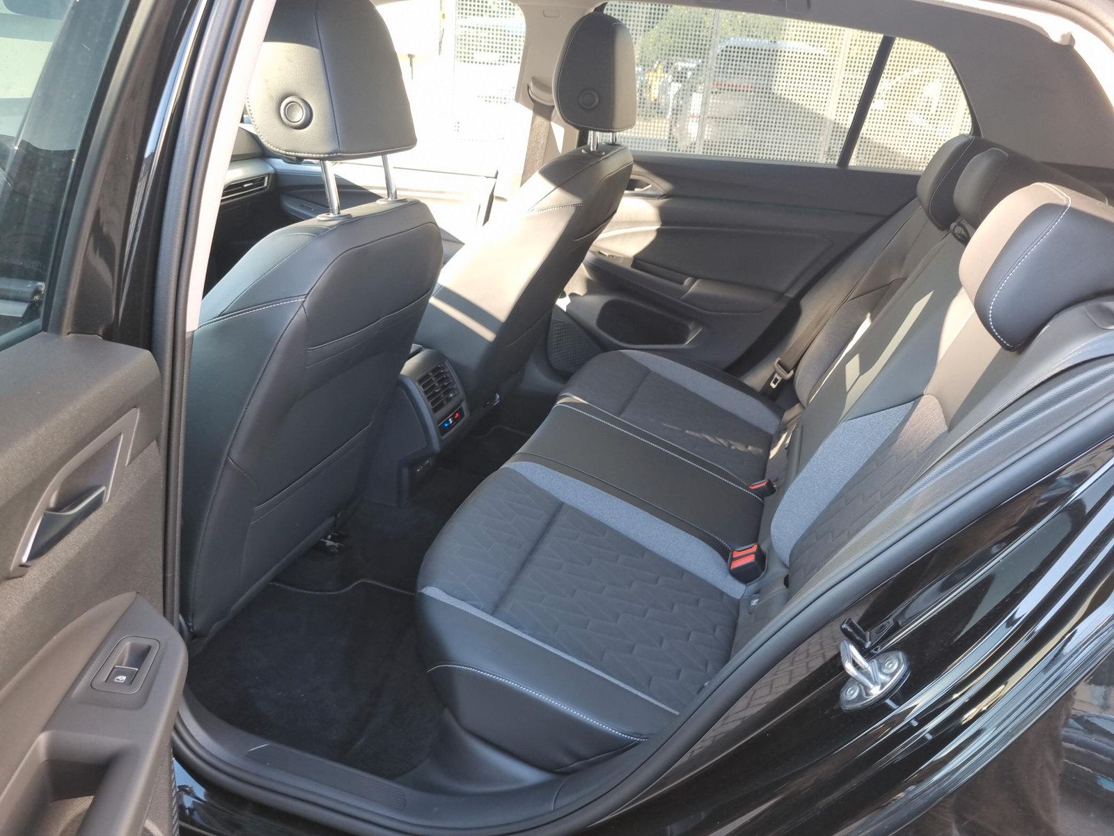 Volkswagen Golf VIII 1.5 eTSI DSG Goal MATRIX KAMERA AHK, миниатюра 13