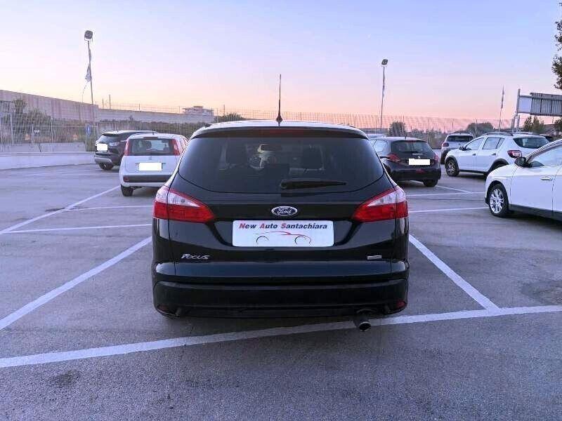 Ford Focus 2012 — двигун 1.596 cm³, 150 HP (110kW)