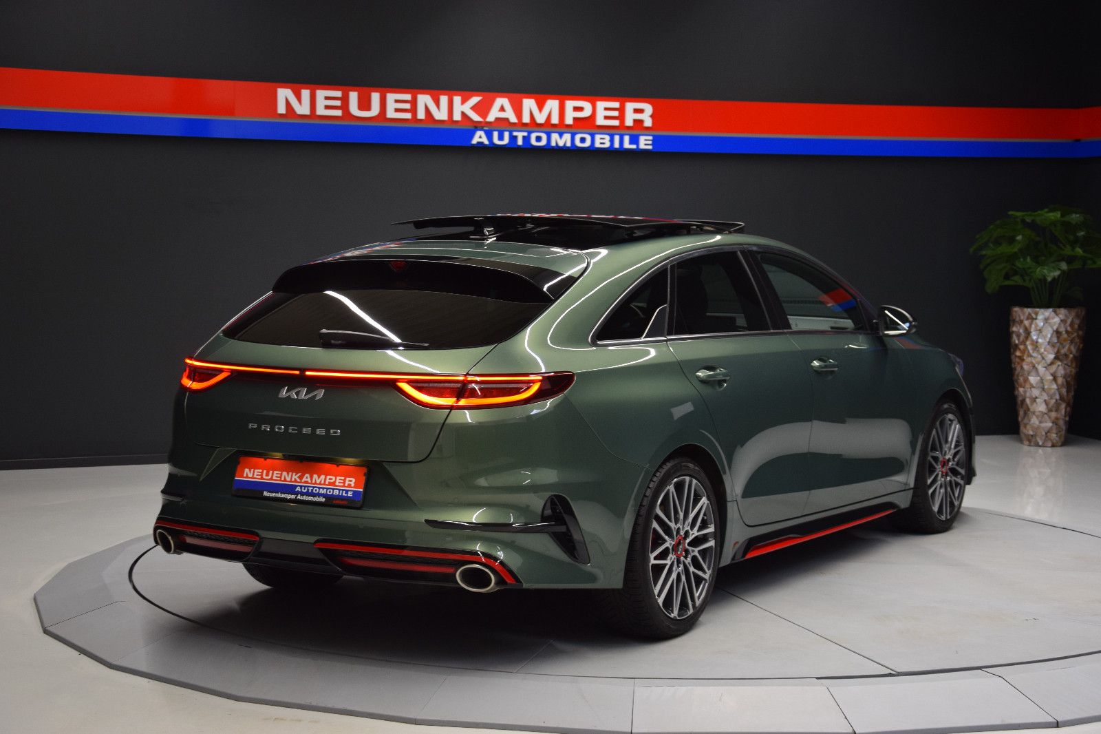 Fahrzeugabbildung Kia pro cee'd / ProCeed GT PANO ACC JBL Kamera