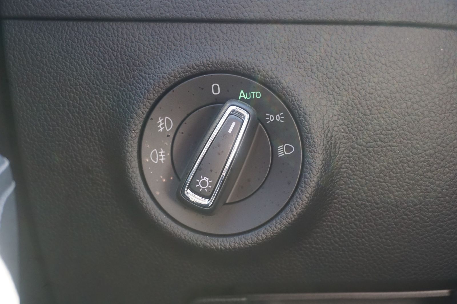 Skoda Superb Combi 2.0 TDI Style 4x4 DSG LED Navi ACC foto 25