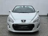 Peugeot 308 CC Cabrio 2.0 HDi Allure Leder/PDC/SHZ/Klima - Peugeot 308 mit Diesel-Antrieb: Cabrio
