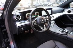 Fahrzeugabbildung Mercedes-Benz E 300 e Lim. Avantgarde 360-Kam Navi LED SHZ SD