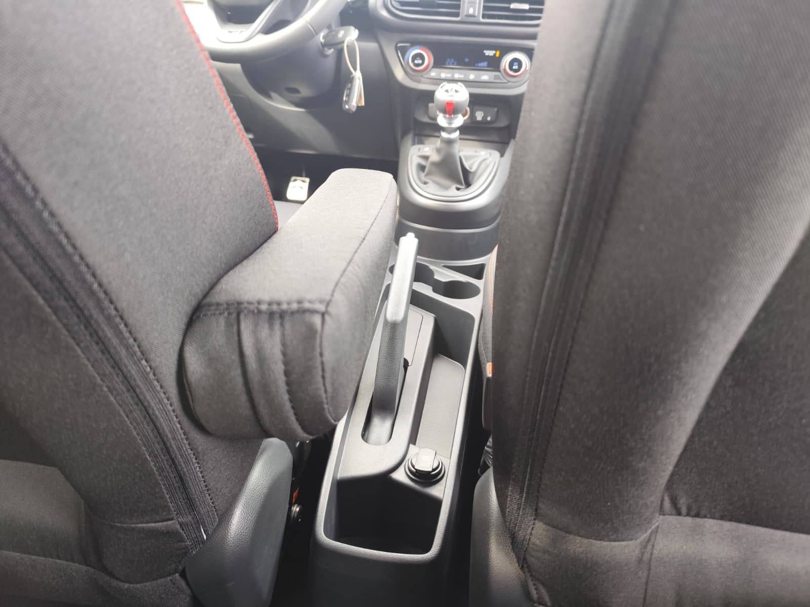 Hyundai i10 – Bild 28