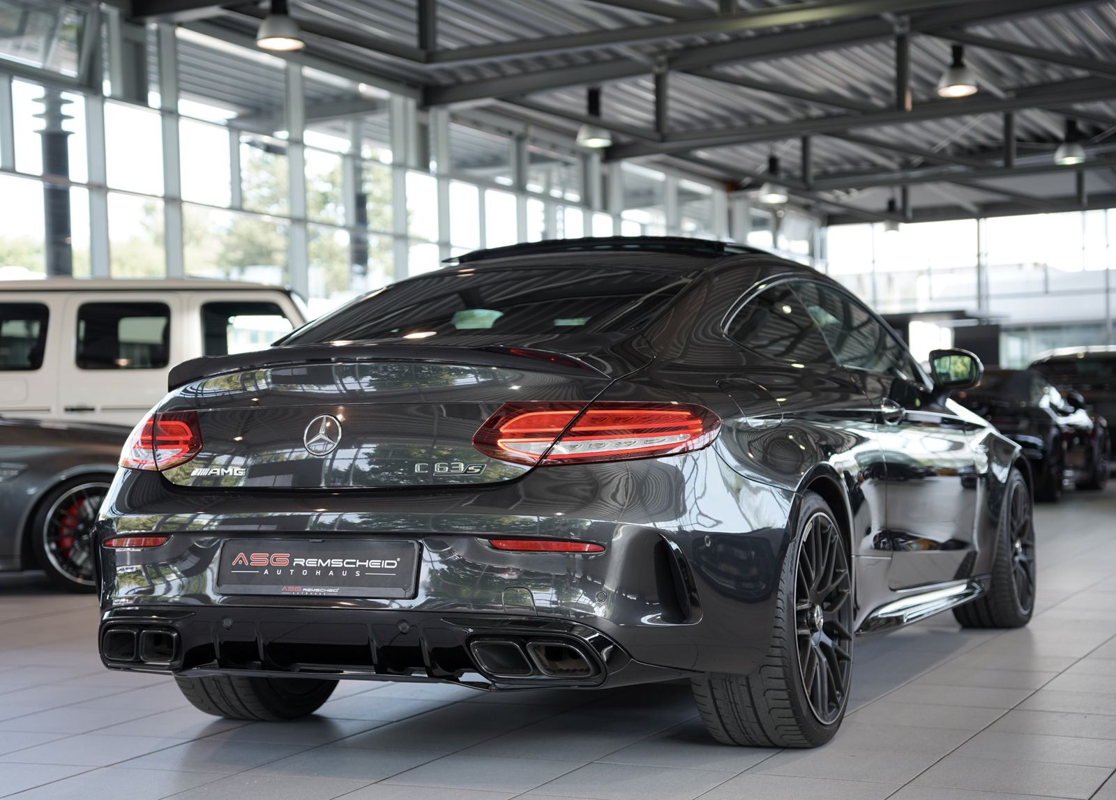 Mercedes Benz C 63 Amg