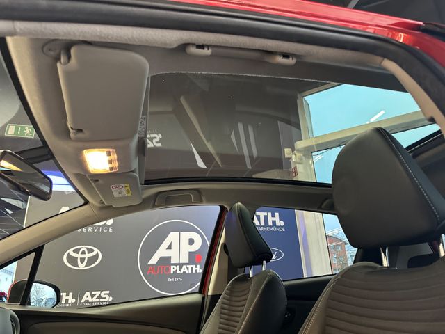 Toyota Yaris Club Hybrid *PANO*